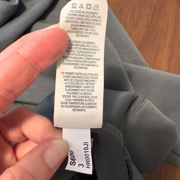 Gaiam soft zip neck sweatshirt - size XS - Picture 7 of 9